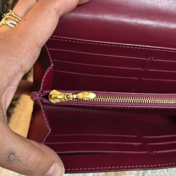 Louis Vuitton Sarah wallet - Picture 10 of 15